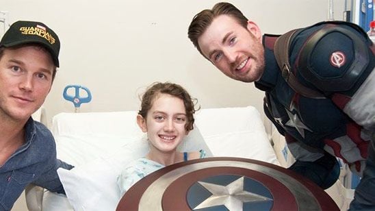 Imagem da notícia Coisa mais linda! Chris Pratt e Chris Evans visitam hospital infantil