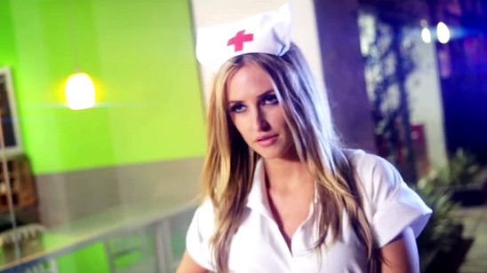 Imagem da notícia E se Girls fosse dirigida por Michael Bay?