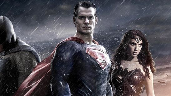 Imagem da notícia Batman Vs Superman: Prévia do trailer será lançada na próxima quinta-feira