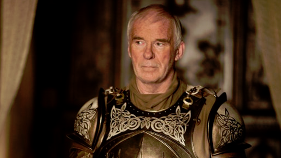 Imagem da notícia Game of Thrones: Editora dos livros de George Martin não está contente com as alterações da série