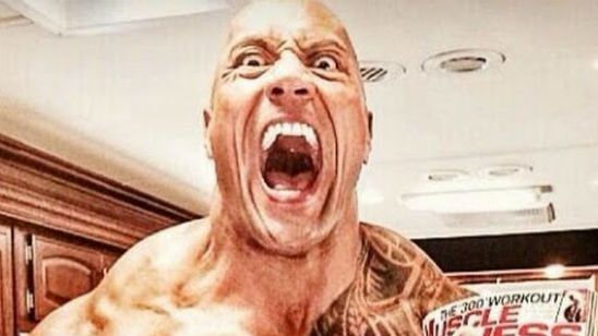 Imagem da notícia Surpresa! Dwayne Johnson entra para o Livro dos Recordes