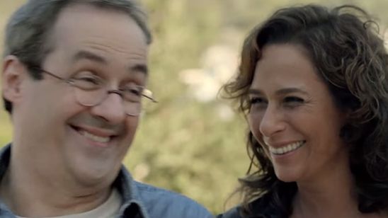 Imagem da notícia Pequeno Dicionário Amoroso 2: Comédia romântica com Daniel Dantas e Andrea Beltrão ganha trailer