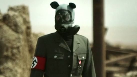 Imagem da notícia Cine Ceará 2015: Ficção científica passada na Etiópia tem nazistas, Papai Noel e Michael Jackson