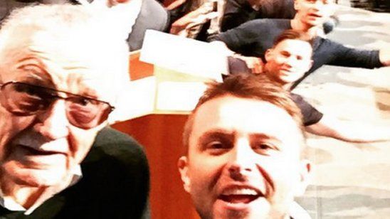 Imagem da notícia Comic-Con 2015: Selfie de super-heróis reúne elenco de X-Men: Apocalypse, Deadpool e Quarteto Fantástico