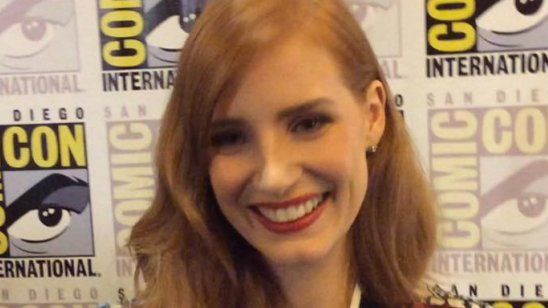Imagem da notícia Comic-Con 2015: Entrevista exclusiva com Jessica Chastain sobre o romance gótico A Colina Escarlate