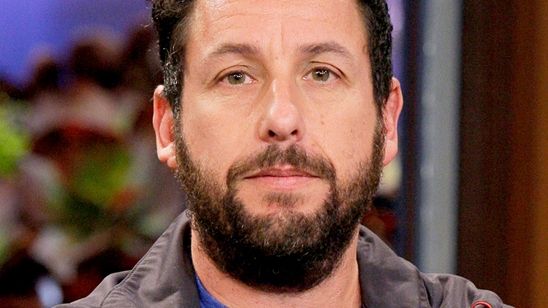 Imagem da notícia Adam Sandler minimiza controvérsia sobre racismo durante as filmagens de The Ridiculous Six