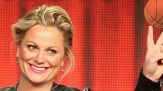 Amy Poehler vai protagonizar comédia esportiva sobre o universo do basquete