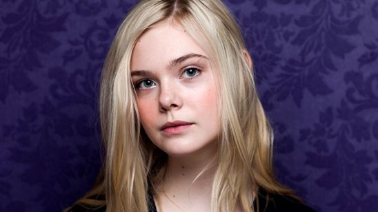 Imagem da notícia Elle Fanning irá estrelar adaptação para os cinemas do livro Por Lugares Incríveis
