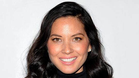 Imagem da notícia Boa de briga: Olivia Munn revela mais um pouco de sua preparação física para X-Men: Apocalypse