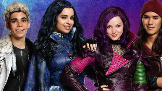 Imagem da notícia Confira teaser dublado de Descendentes, filme estrelado pelos filhos dos vilões da Disney