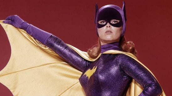 Morre a atriz Yvonne Craig, a Batgirl da década de 1960, aos 78 anos