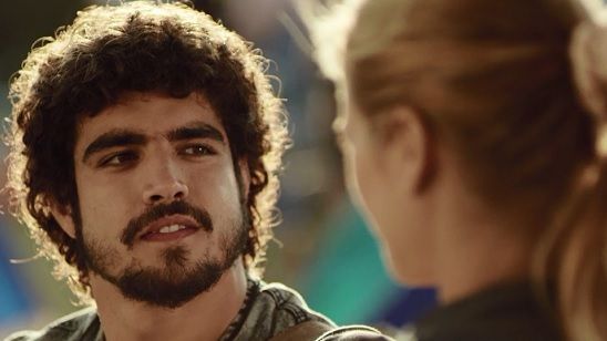 Imagem da notícia Se a Vida Começasse Agora, romance embalado pelos shows do Rock in Rio, ganha teaser