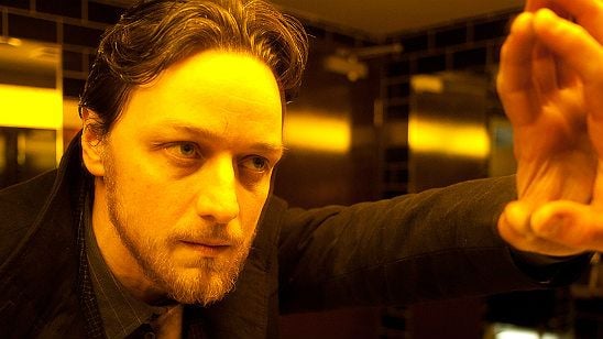 James McAvoy negocia para estrelar o novo thriller sobrenatural de M. Night Shyamalan