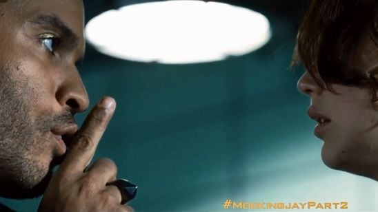 Imagem da notícia Katniss é a estrela de dois comercias de TV de Jogos Vorazes: A Esperança - O Final