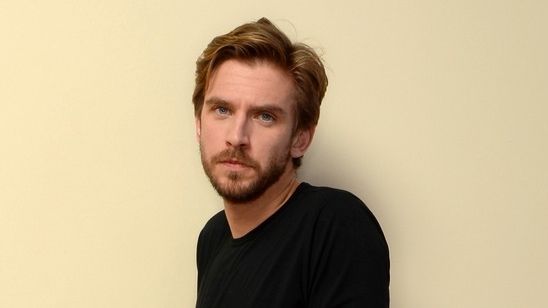 Imagem da notícia Dan Stevens vai estrelar Colossal ao lado de Anne Hathaway