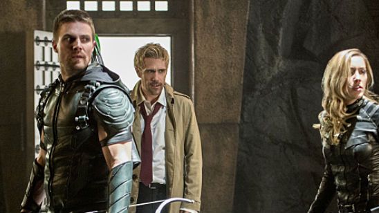 Crossover de Arrow e Constantine ganha novas imagens e primeiro trailer