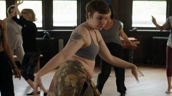 Imagem da notícia Girls: Primeiro teaser da quinta temporada te convida para dançar como se ninguém estivesse vendo