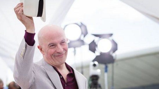 Imagem da notícia Entrevista exclusiva: "Poderia definir Dheepan como sobre um homem que não sabe falar de amor", diz Jacques Audiard