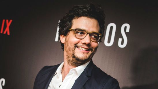Imagem da notícia Wagner Moura e Pedro Pascal posam em foto descontraída nos bastidores de Narcos