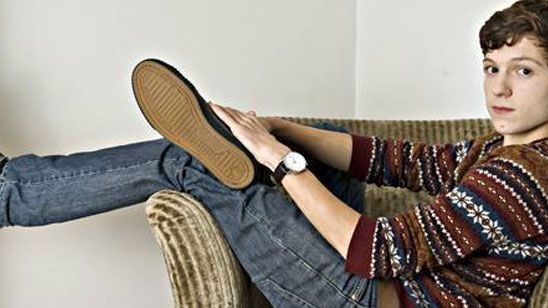 Imagem da notícia Tom Holland contou com ajuda de um vingador para virar o Homem-Aranha