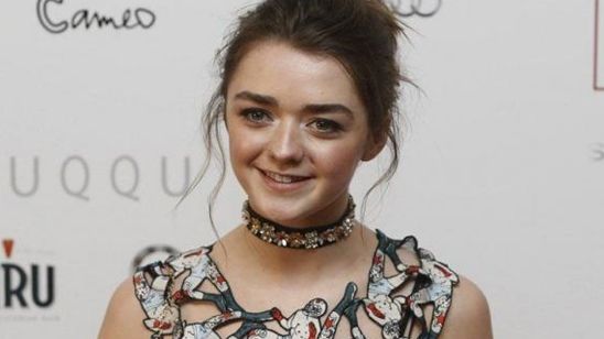 Imagem da notícia Maisie Williams comenta sexta temporada de Game of Thrones e futuro de Jon Snow