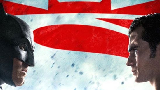 Imagem da notícia Batman Vs Superman ganha novo cartaz e pede para fãs definirem torcida
