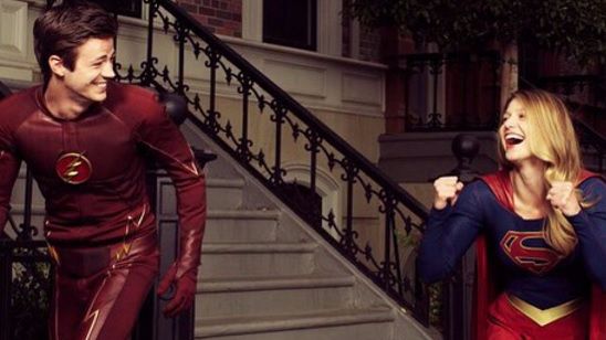 Imagem da notícia É oficial! Confirmado o crossover de The Flash e Supergirl