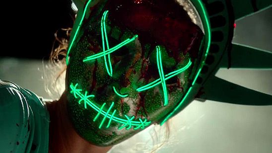 Imagem da notícia Uma Noite de Crime 3 ganha trailer, cartaz e novo título — vem ver!