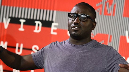 Imagem da notícia Hannibal Buress se junta a Dwayne Johnson e Zac Efron no reboot de Baywatch