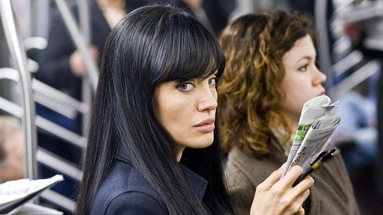 Imagem da notícia Mais um do cinema para a TV: Salt vai virar série na Europa!