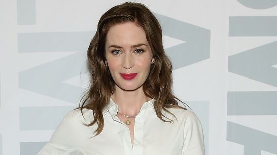 Imagem da notícia Favorita desde o anúncio do projeto, Emily Blunt está em negociação para ser a nova Mary Poppins