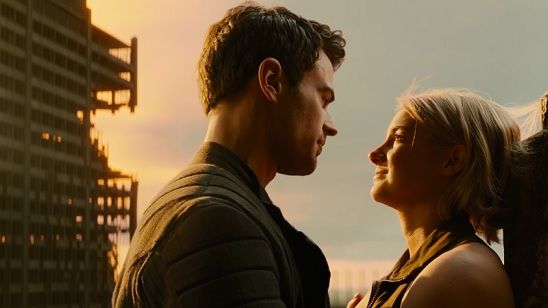 Imagem da notícia Primeiro clipe de A Série Divergente: Convergente tem troca de carinhos do casal principal