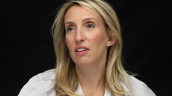 Sam Taylor-Johnson, de Cinquenta Tons de Cinza, abandona filme político para dirigir nova série da Netflix