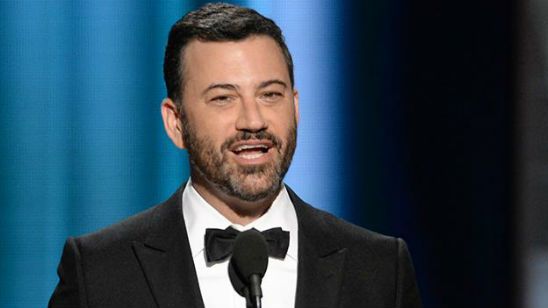 Imagem da notícia Confirmado! Jimmy Kimmel vai apresentar o Emmy 2016