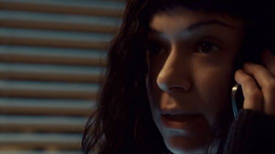 Imagem da notícia Orphan Black: Tatiana Maslany apresenta nova clone em trailer frenético da quarta temporada
