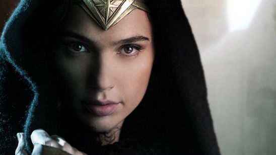 Imagem da notícia Gal Gadot, a Mulher-Maravilha de Batman vs Superman, reafirma a necessidade de super-heroínas no cinema