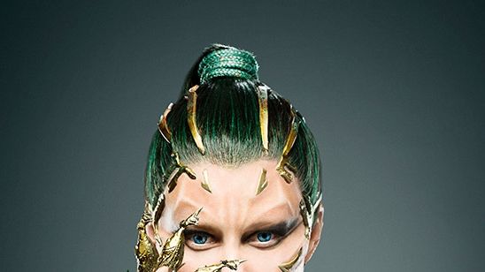 Imagem da notícia Confira a primeira foto de Elizabeth Banks como a vilã Rita Repulsa de Power Rangers!