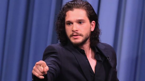 Kit Harington muda o visual e causa discussão na internet