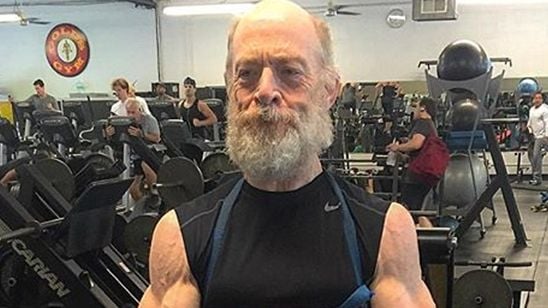 Imagem da notícia Preparação intensa para Liga da Justiça? Fotos de J.K. Simmons malhando pesado impressionam fãs