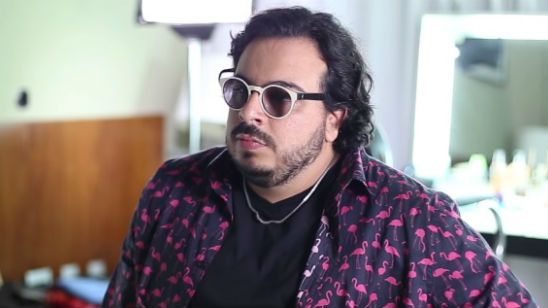 Imagem da notícia Exclusivo: Luis Lobianco fala sobre seu personagem em Porta dos Fundos - Contrato Vitalício