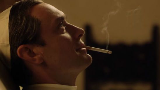 Imagem da notícia Jude Law é um papa cheio de contradições no teaser de The Young Pope