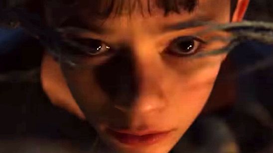 Imagem da notícia Criança encontra "algo selvagem" em novo trailer de Sete Minutos Depois da Meia-Noite