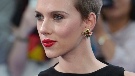 Scarlett Johansson ultrapassa Emma Watson e se torna a atriz mais rentável do mundo