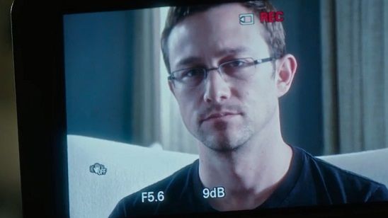 Imagem da notícia Comic-Con 2016: Confira o novo trailer de Snowden, dirigido por Oliver Stone