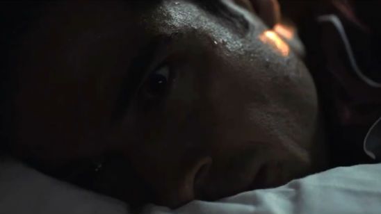 Imagem da notícia Comic-Con 2016: Alfonso Herrera é um padre em conflito no segundo trailer da série O Exorcista