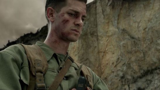 Andrew Garfield vai para a guerra no trailer de Hacksaw Ridge, novo filme dirigido por Mel Gibson