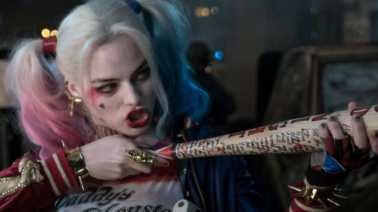Imagem da notícia Margot Robbie explica como se preparou para fazer cena debaixo d'água de Esquadrão Suicida