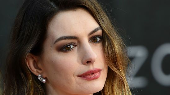 Imagem da notícia Anne Hathaway vai estrelar biografia cômica de atriz de Amor a Toda Prova