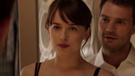 Imagem da notícia Desta vez, sem regras: Saiu o trailer de Cinquenta Tons Mais Escuros