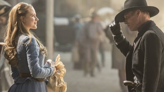 Imagem da notícia Westworld: Evan Rachel Wood comenta sobre agressão sexual e explica que a história será revolucionária para as mulheres